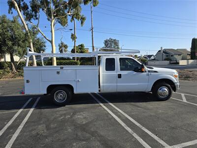2015 Ford F-350 Super Duty XL Utility 6.2L Gas,(ONLY 57K MILES)! - Photo 4 - Santa Ana, CA 92703