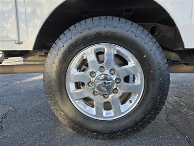 2020 Chevrolet Silverado 2500 HD Utility 6.6L Gas,ladder rack,4 new tires!   - Photo 19 - Santa Ana, CA 92703