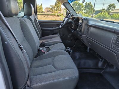 2003 Chevrolet 3500 UTILITY 6.0L GAS,11FT BED,LADDER RACK!   - Photo 15 - Santa Ana, CA 92703