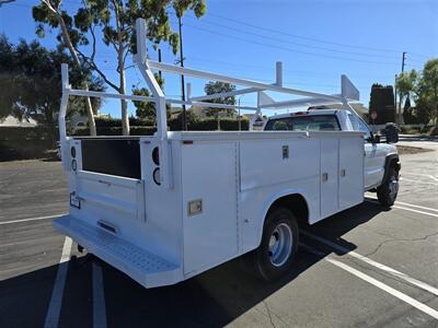 2003 Chevrolet 3500 UTILITY 6.0L GAS,11FT BED,LADDER RACK!   - Photo 2 - Santa Ana, CA 92703
