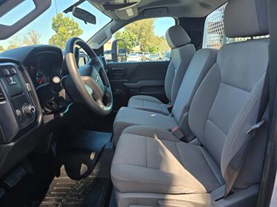 2017 Chevrolet Silverado 3500HD CC STAKE BED 6.0L,PWR LIF GATE.   - Photo 8 - Santa Ana, CA 92703