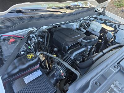 2017 Chevrolet Silverado 3500HD CC STAKE BED 6.0L,PWR LIF GATE.   - Photo 12 - Santa Ana, CA 92703