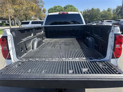 2018 Chevrolet Silverado 2500HD Work Truck   - Photo 8 - Santa Ana, CA 92703