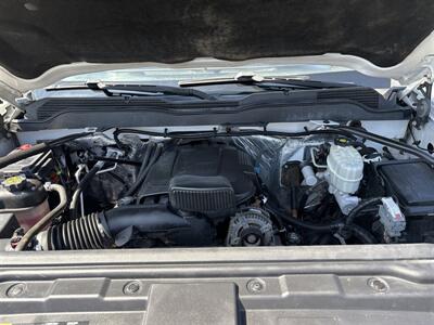 2018 Chevrolet Silverado 2500HD Work Truck   - Photo 11 - Santa Ana, CA 92703