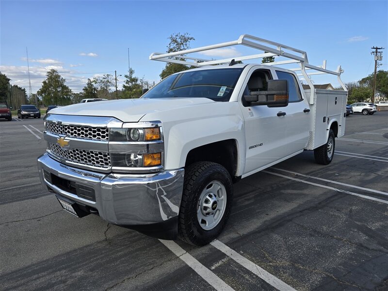 2019 Chevrolet Silverado 2500 HD Crew Ca LS  Utility 6.0L Gas,4x4,ladder rack! - Photo 1 - Santa Ana, CA 92703