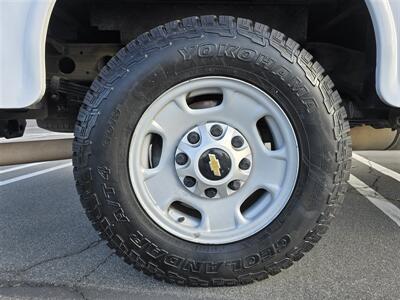 2019 Chevrolet Silverado 2500 HD Crew Ca LS  Utility 6.0L Gas,4x4,ladder rack! - Photo 13 - Santa Ana, CA 92703