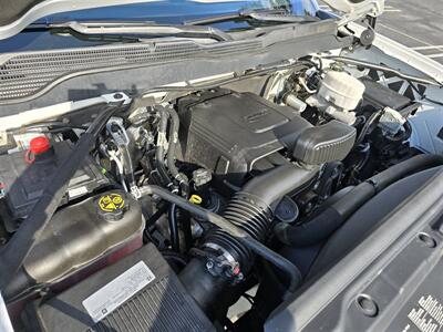 2019 Chevrolet Silverado 2500 HD Crew Ca LS  Utility 6.0L Gas,4x4,ladder rack! - Photo 12 - Santa Ana, CA 92703