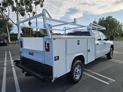 2019 Chevrolet Silverado 2500 HD Crew Ca LS  Utility 6.0L Gas,4x4,ladder rack! - Photo 5 - Santa Ana, CA 92703