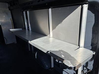 2020 Ford Transit 250   - Photo 12 - Santa Ana, CA 92703