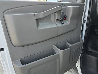2021 Chevrolet Express 3500 PLUMBER VA,6.6L GAS,ONLY 62K MILES,  NEW TIRES! - Photo 22 - Santa Ana, CA 92703
