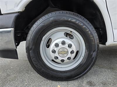 2021 Chevrolet Express 3500 PLUMBER VA,6.6L GAS,ONLY 62K MILES,  NEW TIRES! - Photo 18 - Santa Ana, CA 92703
