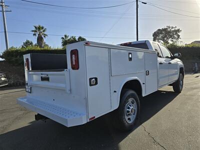 2019 Chevrolet Silverado 2500 HD UTILITY 6.0L Gas, ONLY 79K MILES!   - Photo 5 - Santa Ana, CA 92703