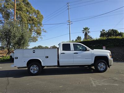 2019 Chevrolet Silverado 2500 HD UTILITY 6.0L Gas, ONLY 79K MILES!   - Photo 3 - Santa Ana, CA 92703