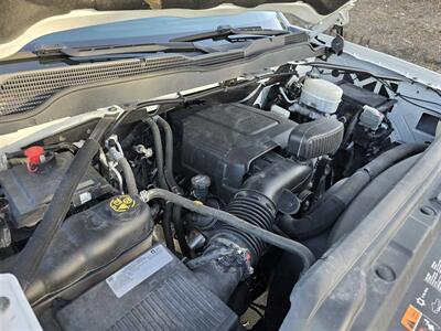 2019 Chevrolet Silverado 2500 HD UTILITY 6.0L Gas, ONLY 79K MILES!   - Photo 12 - Santa Ana, CA 92703
