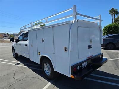 2018 Ford F-250 Super Duty XL Jumbo Royal Enclosed bed,ladder rack! - Photo 6 - Santa Ana, CA 92703