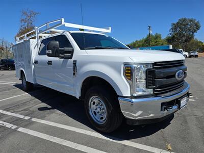 2018 Ford F-250 Super Duty XL Jumbo Royal Enclosed bed,ladder rack! - Photo 3 - Santa Ana, CA 92703