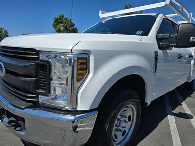 2018 Ford F-250 Super Duty XL Jumbo Royal Enclosed bed,ladder rack! - Photo 24 - Santa Ana, CA 92703