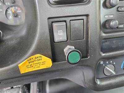 2006 GMC Medium Duty C4500 Service utility 8.1L V8 Gas, ONLY 56K MILES,ONE OWNER! - Photo 21 - Santa Ana, CA 92703