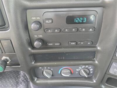 2006 GMC Medium Duty C4500 Service utility 8.1L V8 Gas, ONLY 56K MILES,ONE OWNER! - Photo 12 - Santa Ana, CA 92703