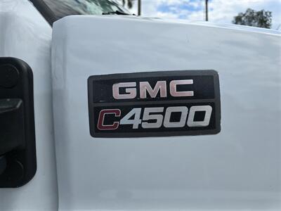 2006 GMC Medium Duty C4500 Service utility 8.1L V8 Gas, ONLY 56K MILES,ONE OWNER! - Photo 24 - Santa Ana, CA 92703