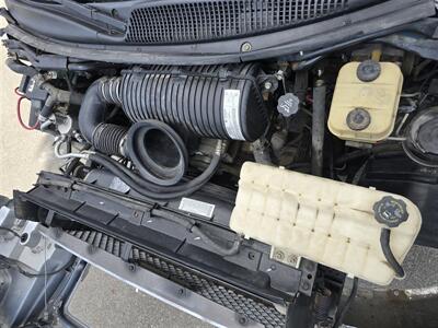 2006 GMC Medium Duty C4500 Service utility 8.1L V8 Gas, ONLY 56K MILES,ONE OWNER! - Photo 23 - Santa Ana, CA 92703
