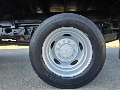 2012 Ford F-450 Super Duty XL 12FT DUMP,6.8L V10 GAS!   - Photo 17 - Santa Ana, CA 92703