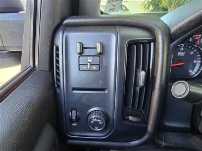 2018 Chevrolet Comm 2500 work truck,Utility,6.0L Gas,Air Compressor,  Power inverter,pull out bed tray! - Photo 25 - Santa Ana, CA 92703