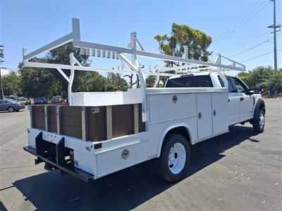 2019 Ford F550 Super Duty F550  LADDER RACK! - Photo 2 - Santa Ana, CA 92703