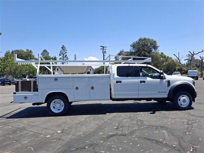 2019 Ford F550 Super Duty F550  LADDER RACK! - Photo 1 - Santa Ana, CA 92703