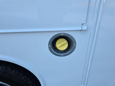 2017 Ford F-350 Super Duty XL 9FT HARBOR ENCLOSED BED,6.2L FLEX FUEL. - Photo 14 - Santa Ana, CA 92703