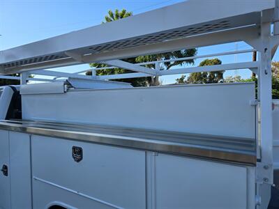 2017 Ford F-350 Super Duty XL 9FT HARBOR ENCLOSED BED,6.2L FLEX FUEL. - Photo 13 - Santa Ana, CA 92703