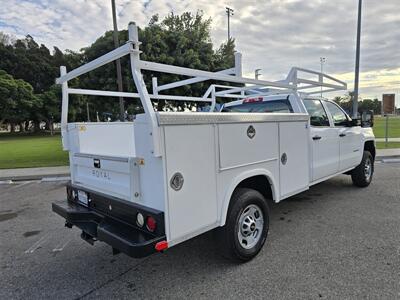2017 Chevrolet 2500 Utility 6.0L Gas, Royal bed,ladder rack,  4-Wheel drive! - Photo 3 - Santa Ana, CA 92703