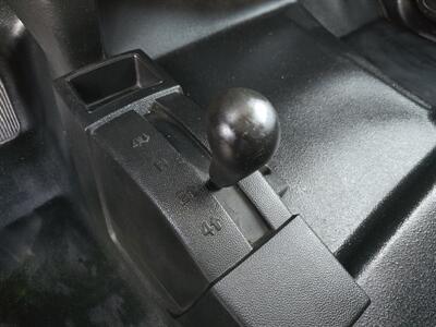 2017 Chevrolet 2500 Work Truck Utility 6.0L Gas, Royal bed, 4-Wheel drive! - Photo 23 - Santa Ana, CA 92703