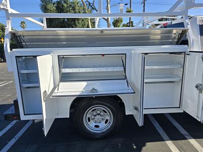 2020 Ford F-250 Super Duty XL UTILITY 6.2L GAS,LADDER RACK.   - Photo 2 - Santa Ana, CA 92703