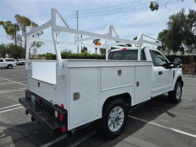 2022 Ford F-250 Super Duty XL 8FT SCELZI UTILITY BED!   - Photo 5 - Santa Ana, CA 92703