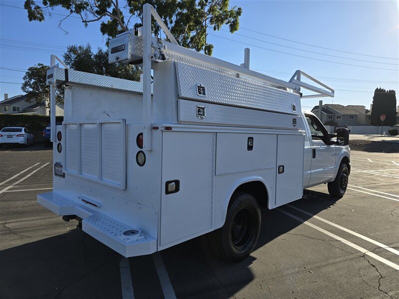 2016 Ford Commercial F350 XL Utility 6.2L gas,pull out tray,4 new tires!   - Photo 1 - Santa Ana, CA 92703
