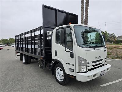 2020 ISUZU NRR HD  STAKE BED, 5.2L DIESEL,20FT BED,LFT GATE! - Photo 4 - Santa Ana, CA 92703