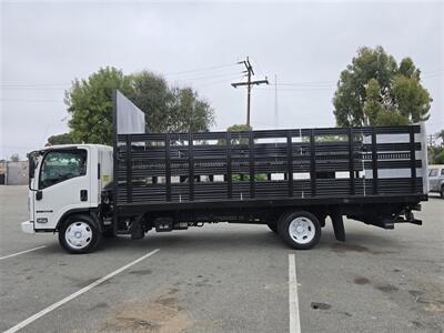 2020 ISUZU NRR HD  STAKE BED, 5.2L DIESEL,20FT BED,LFT GATE! - Photo 25 - Santa Ana, CA 92703