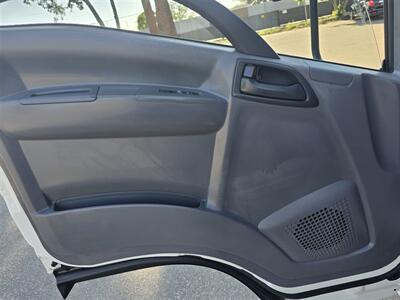 2015 Isuzu Med Duty NQR HD Box 5.2L Diesel,14ft bx with side loading door,  1600lb Power lift gate! - Photo 16 - Santa Ana, CA 92703