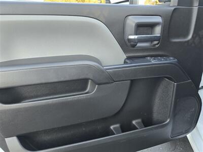 2016 Chevrolet 3500 LS STAKE BED 6.0L GAS,12FT YOYAL BE, 2000LB PWR LFT GATE! - Photo 19 - Santa Ana, CA 92703