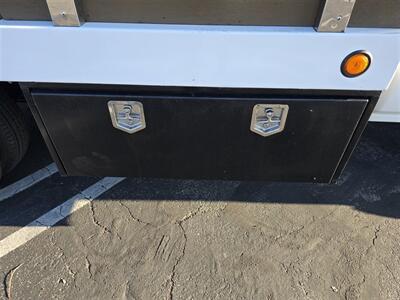 2016 Chevrolet 3500 LS STAKE BED 6.0L GAS,12FT YOYAL BE, 2000LB PWR LFT GATE! - Photo 11 - Santa Ana, CA 92703