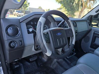 2016 Ford F250 Super Duty UTILITY 6.2L gas, 4 new tires,Only 117k miles!   - Photo 13 - Santa Ana, CA 92703