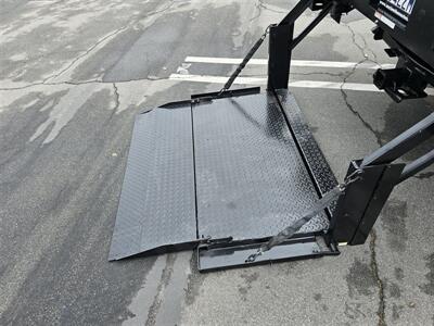 2021 Chevrolet 3500 work Utility 6.6L Duramax,power lift gate,  4-wheel drive! - Photo 28 - Santa Ana, CA 92703