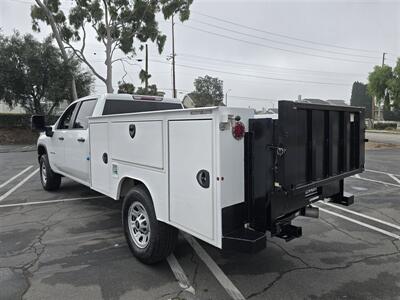 2021 Chevrolet 3500 work Utility 6.6L Duramax,power lift gate,  4-wheel drive! - Photo 2 - Santa Ana, CA 92703