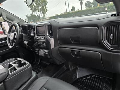 2021 Chevrolet 3500 work Utility 6.6L Duramax,power lift gate,  4-wheel drive! - Photo 23 - Santa Ana, CA 92703