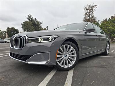 2022 BMW 740i  