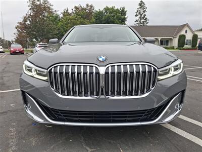 2022 BMW 740i   - Photo 2 - Santa Ana, CA 92703