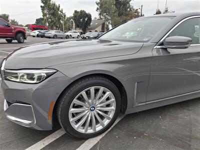 2022 BMW 740i   - Photo 15 - Santa Ana, CA 92703