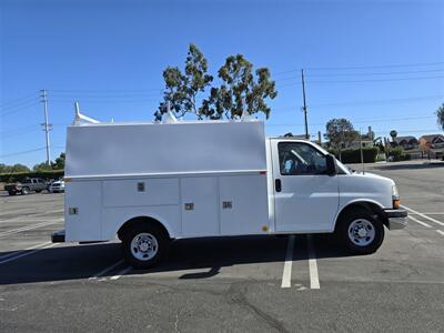 2014 Chevrolet Comm High Cube Van 3500 Plumber van,4.8L Gas, Small Crane. - Photo 4 - Santa Ana, CA 92703