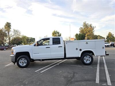 2019 Chevrolet Silverado 2500HD utility 6.0L GAS, 8FT ROYAL BED.   - Photo 7 - Santa Ana, CA 92703